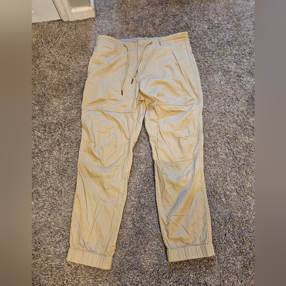 Giordano Pants Mens Giordano Khaki Mid Rise Relaxed Tapered Pants